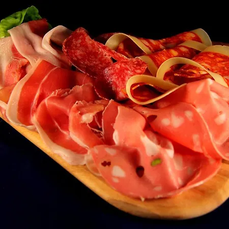 Bed & Breakfast La Favorita & Ristorante Apricale