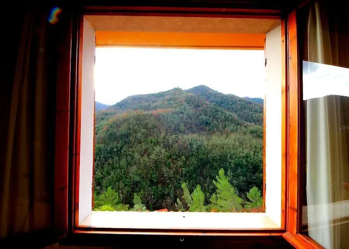 Couette-café La Favorita & Ristorante Apricale